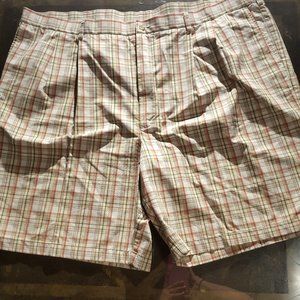 Roundtree & Yorke Pleated Plaid Boat Shorts 48 B&T